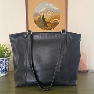 Vintage Coach Black Zipper Tote